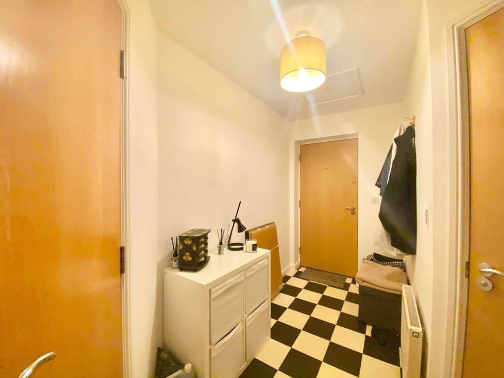 Additional image 5 of 2 bed flat for saleMereside, Huddersfield HD5