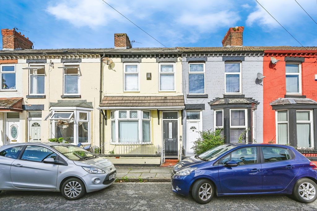 Property photo 1 of 17 Photo