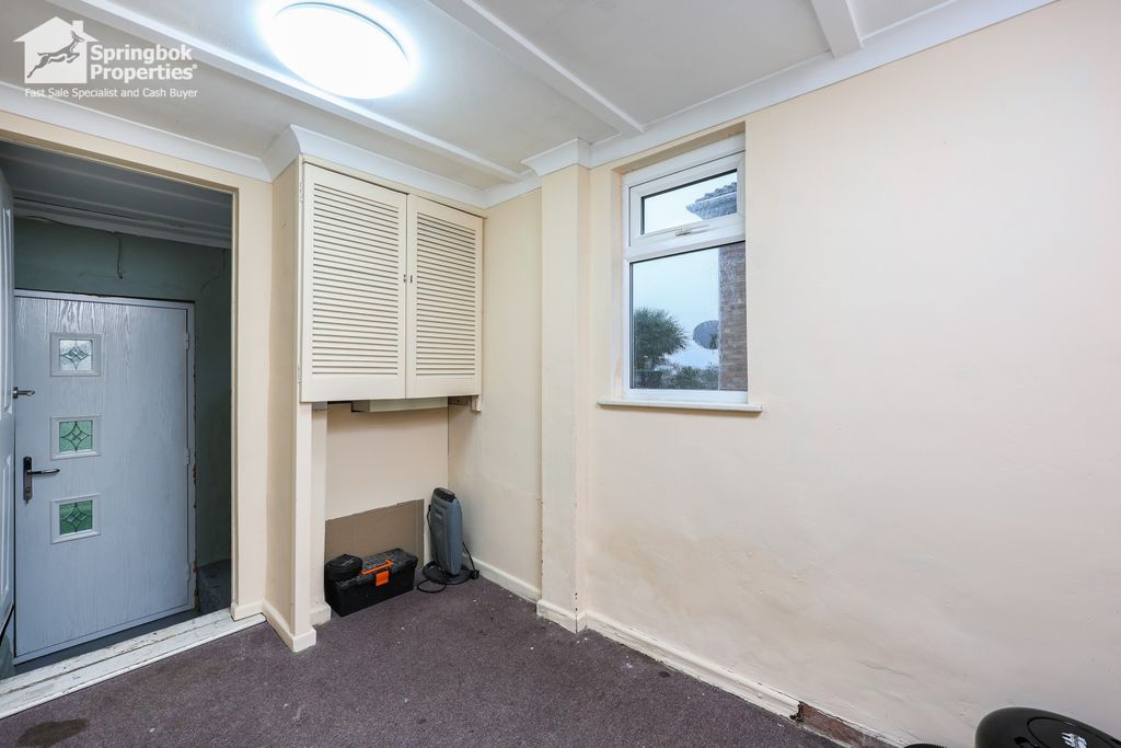 Property photo 2 of 16 Image 2