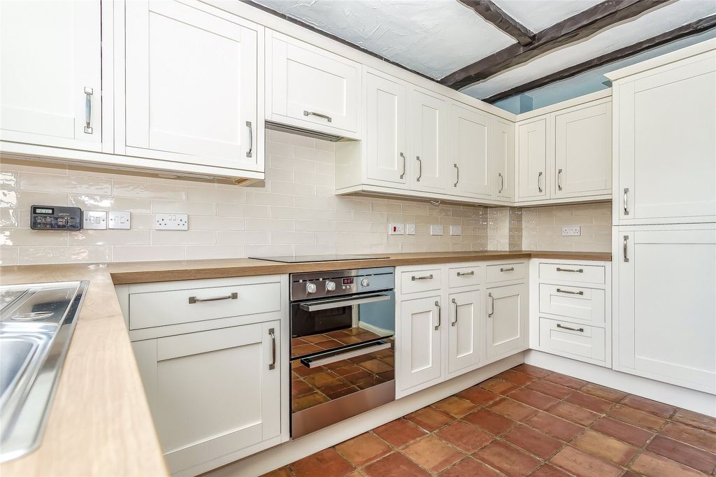 Property photo 3 of 13 Picture No. 11