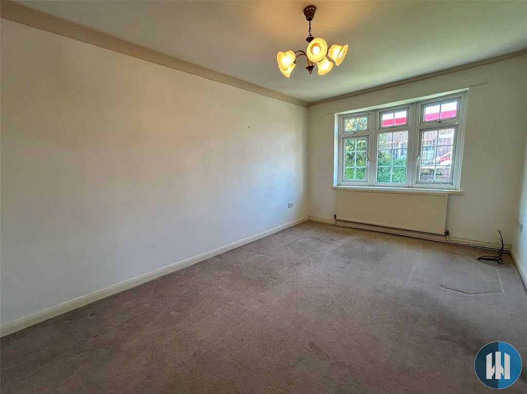 Property photo 2 of 6 Picture No. 09