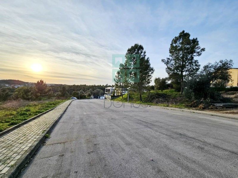 Property photo 1 of 39