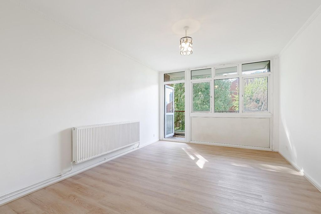 Property photo 2 of 11 Ach_9718.Jpg