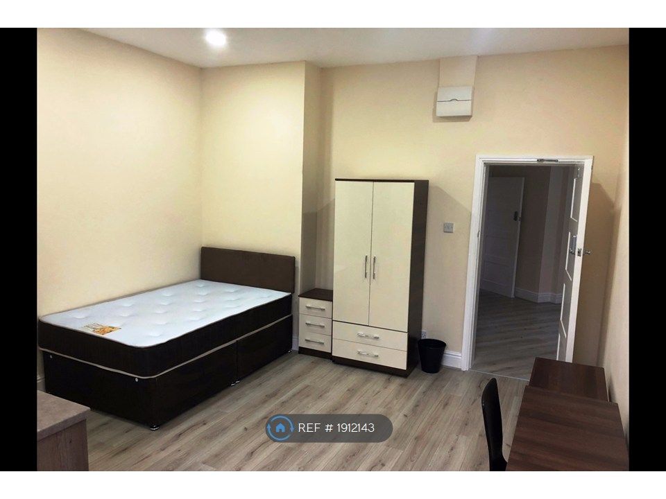 Property photo 2 of 14 Room 2 £550Pm
