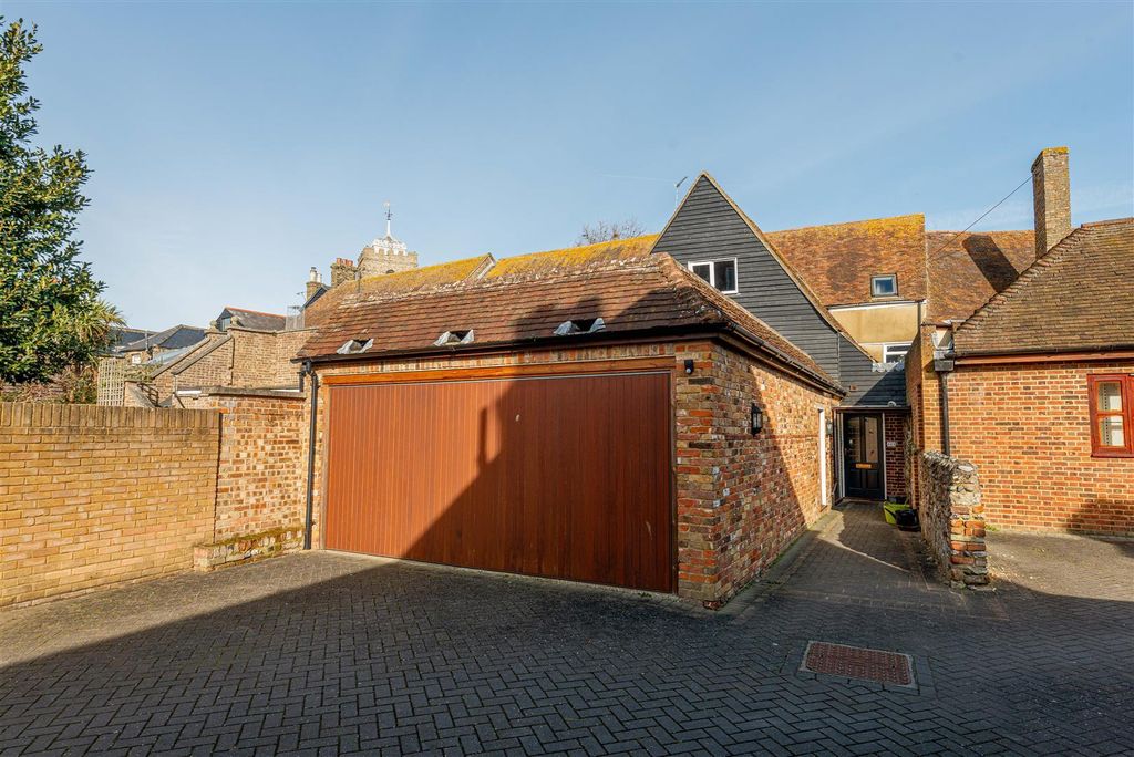 Property photo 1 of 26 1.Jpg