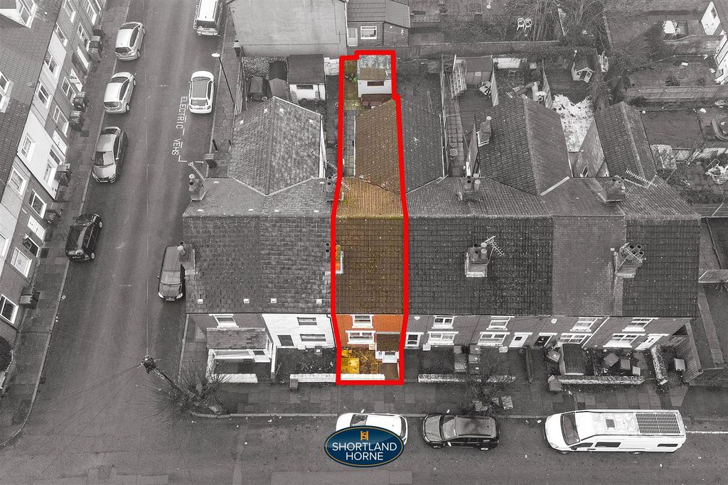 Property photo 2 of 22 Boundary