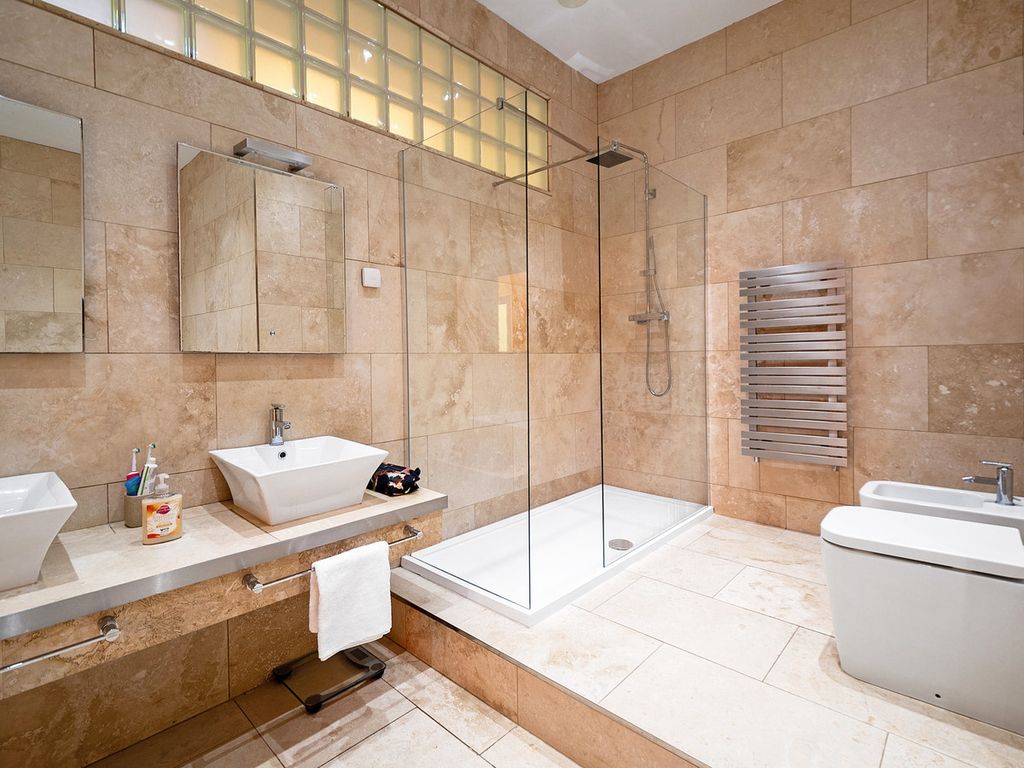 Additional image 10 of 5 bed detached house for saleMerlin Way, Mickleover, Derbyshire DE3
