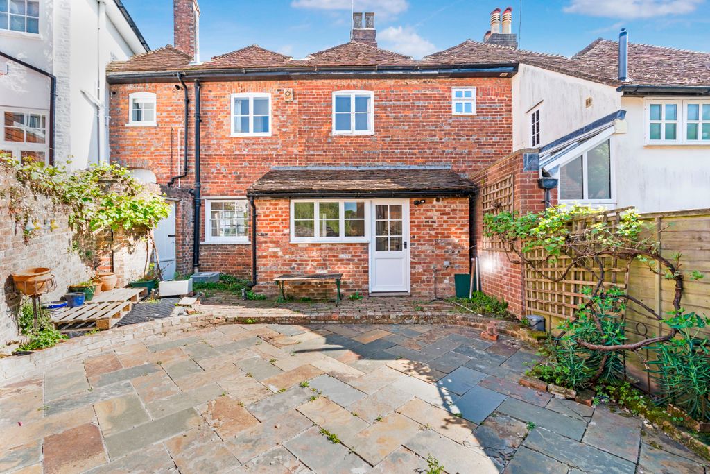 Property photo 1 of 18