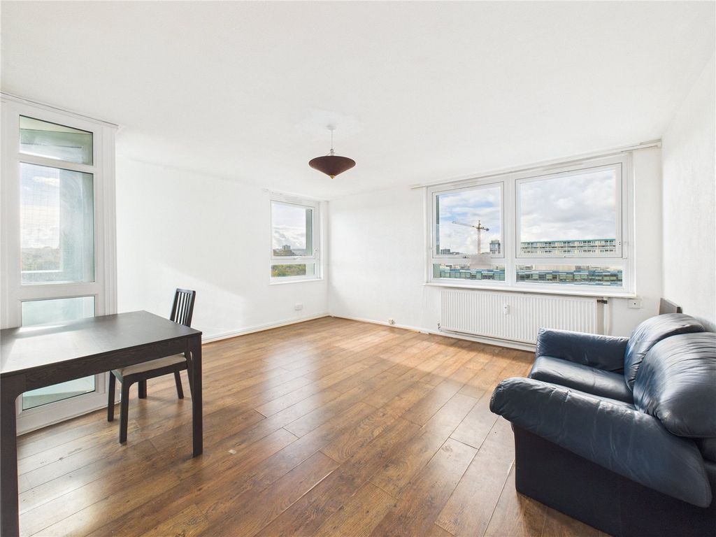 Property photo 1 of 14 Picture No. 08