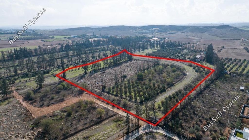 Property photo 3 of 4