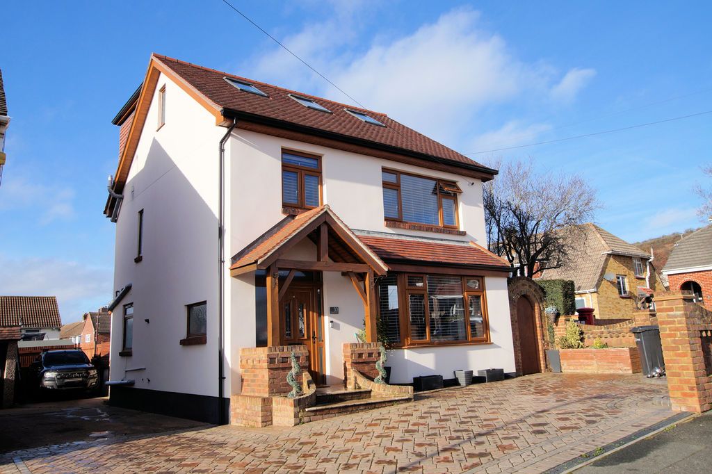 Property photo 1 of 35 Front