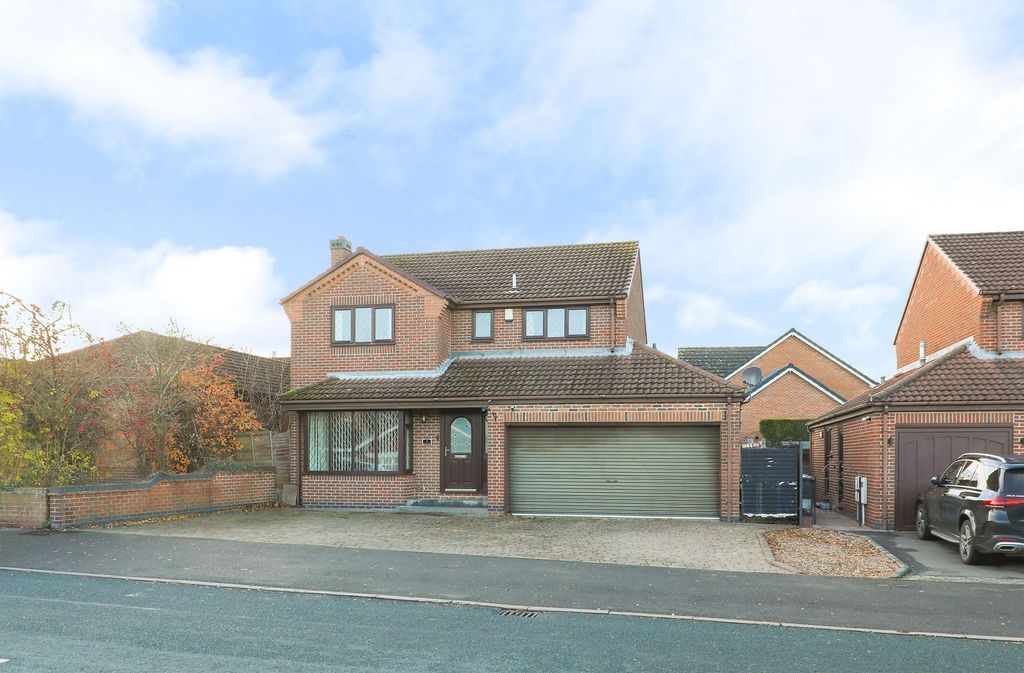 Property photo 1 of 21