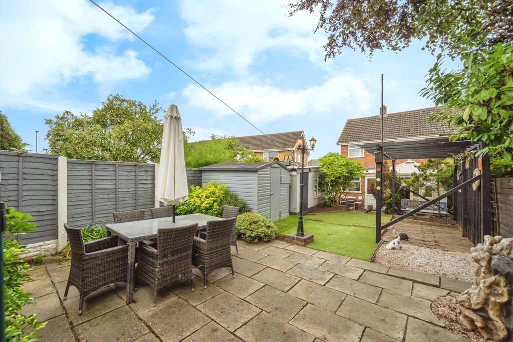 Property photo 2 of 20 Rear Garden
