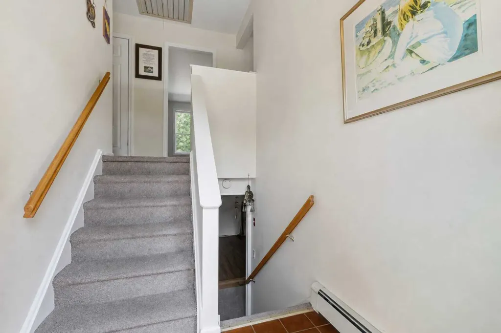 Property photo 1 of 25