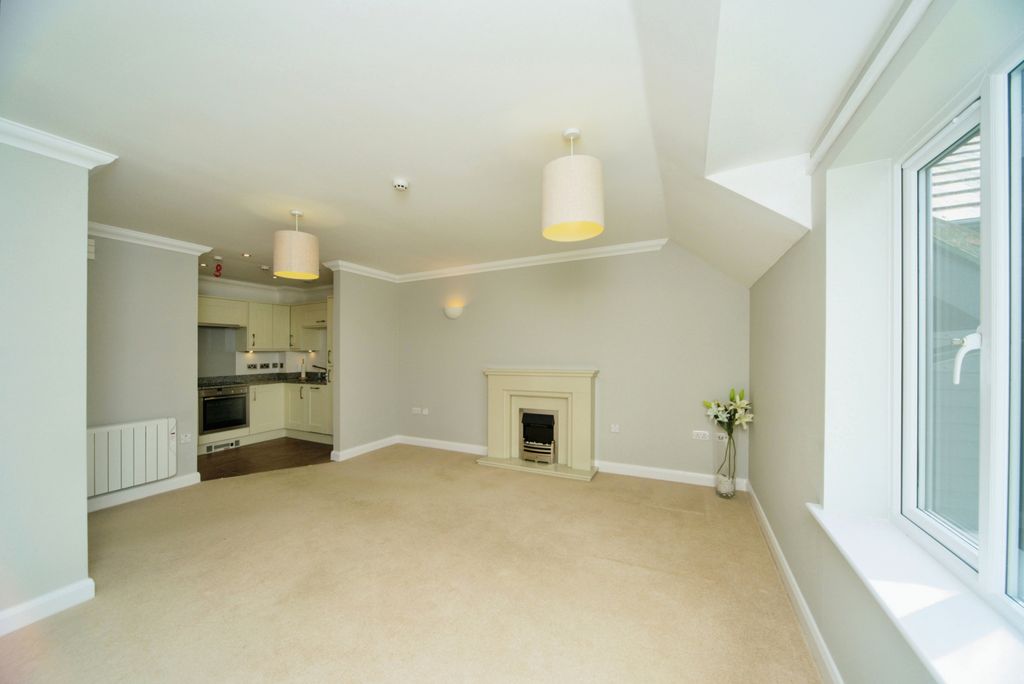 Property photo 2 of 14 Photography