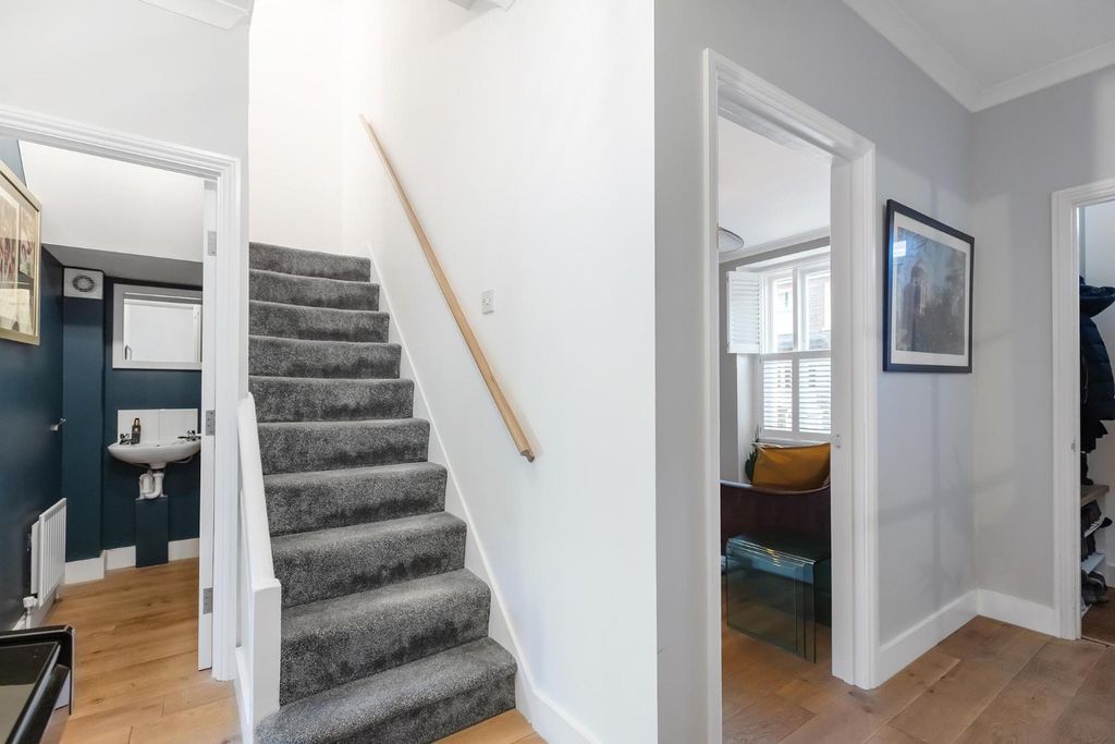 Property photo 3 of 15 4420934