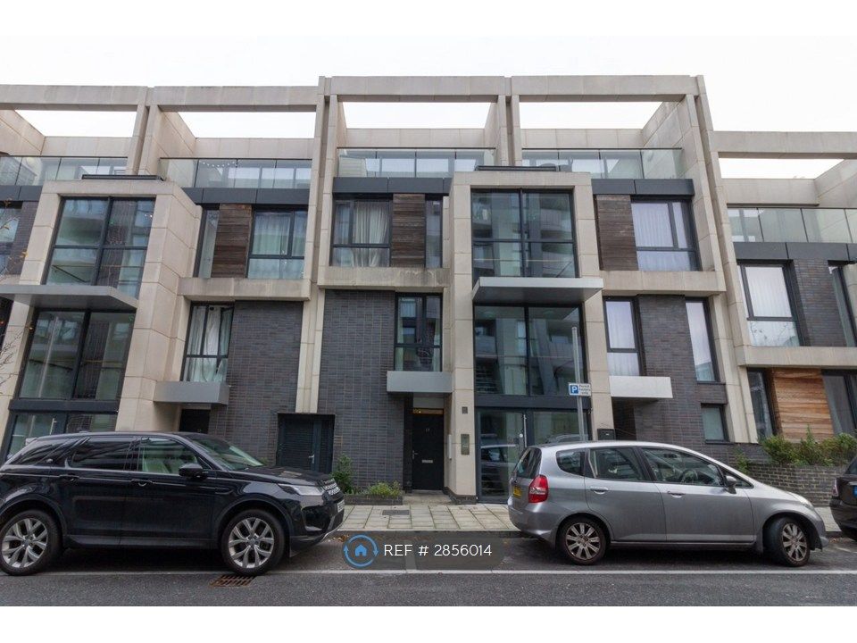 Property photo 1 of 18 Front Of The Building