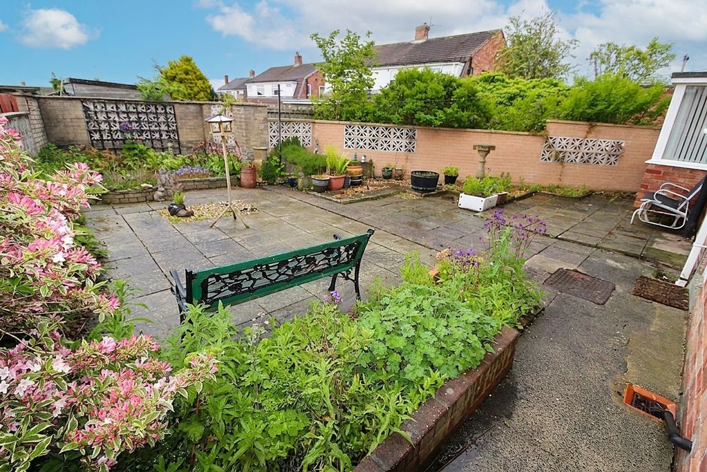 Additional image 26 of 5 bed semi-detached house for saleStardale Avenue, Blyth NE24