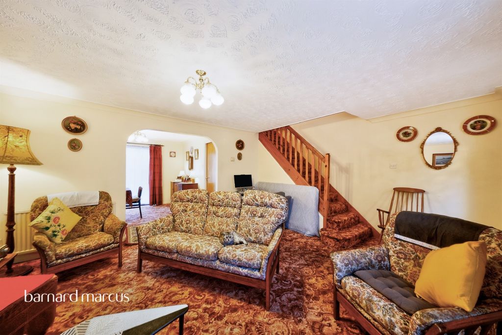 Property photo 3 of 20