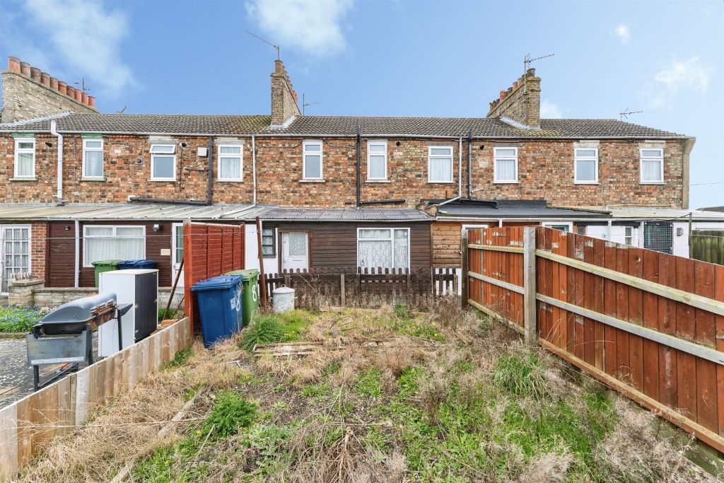 Property photo 2 of 15