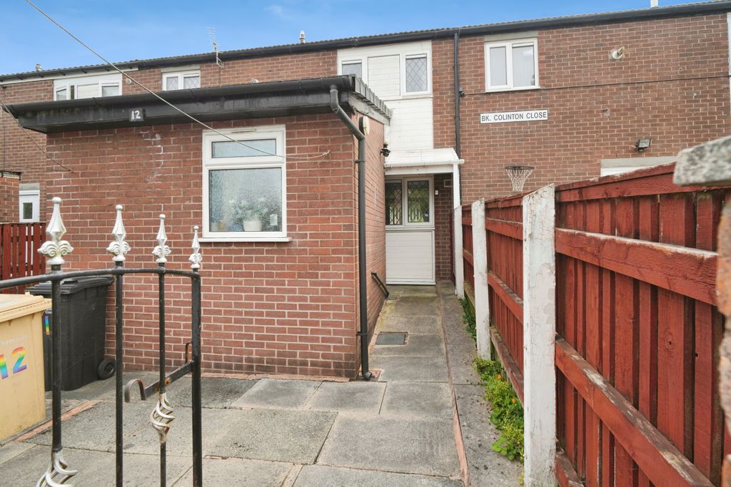 Property photo 2 of 15