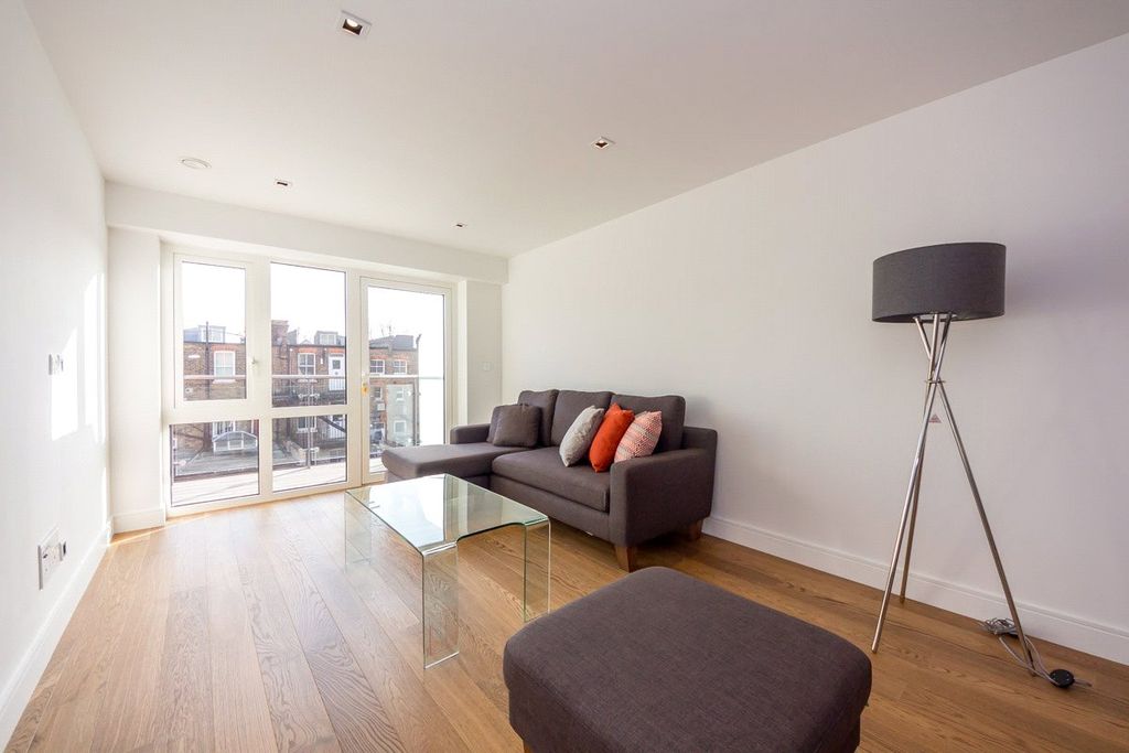 Property photo 2 of 13 Picture No. 02