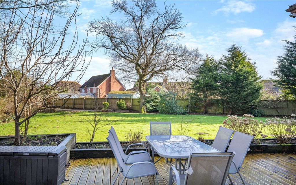 Property photo 2 of 25 Rear