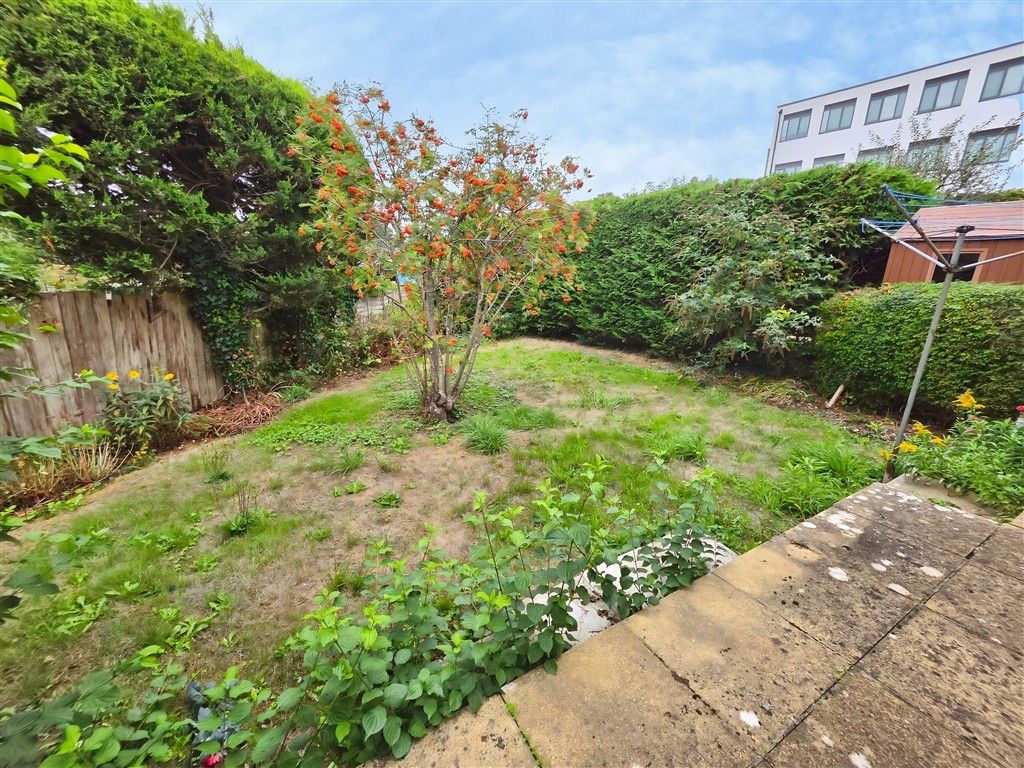Property photo 2 of 9