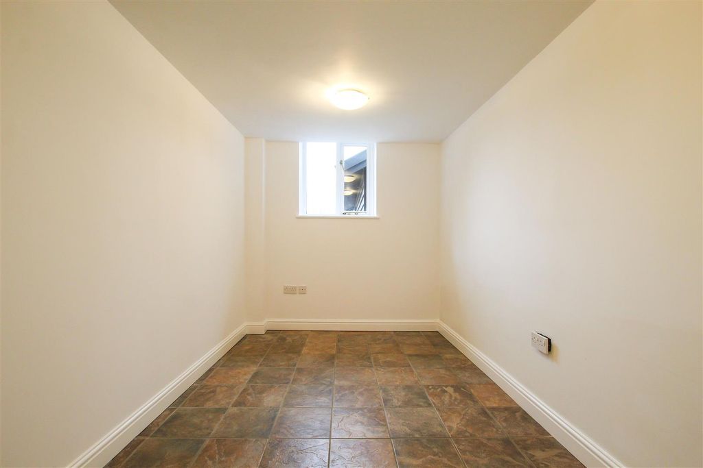 Property photo 2 of 16 Img_6820.Jpg