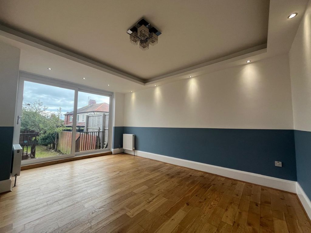 Property photo 2 of 28 4224283