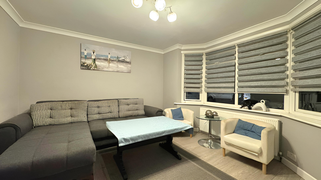 Property photo 2 of 10 Whatsapp Image 2026-01-15 At 10.50.01-Fotor-20260115105318