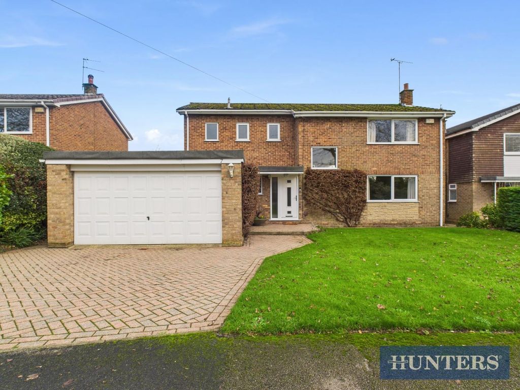 Property photo 1 of 22 Front