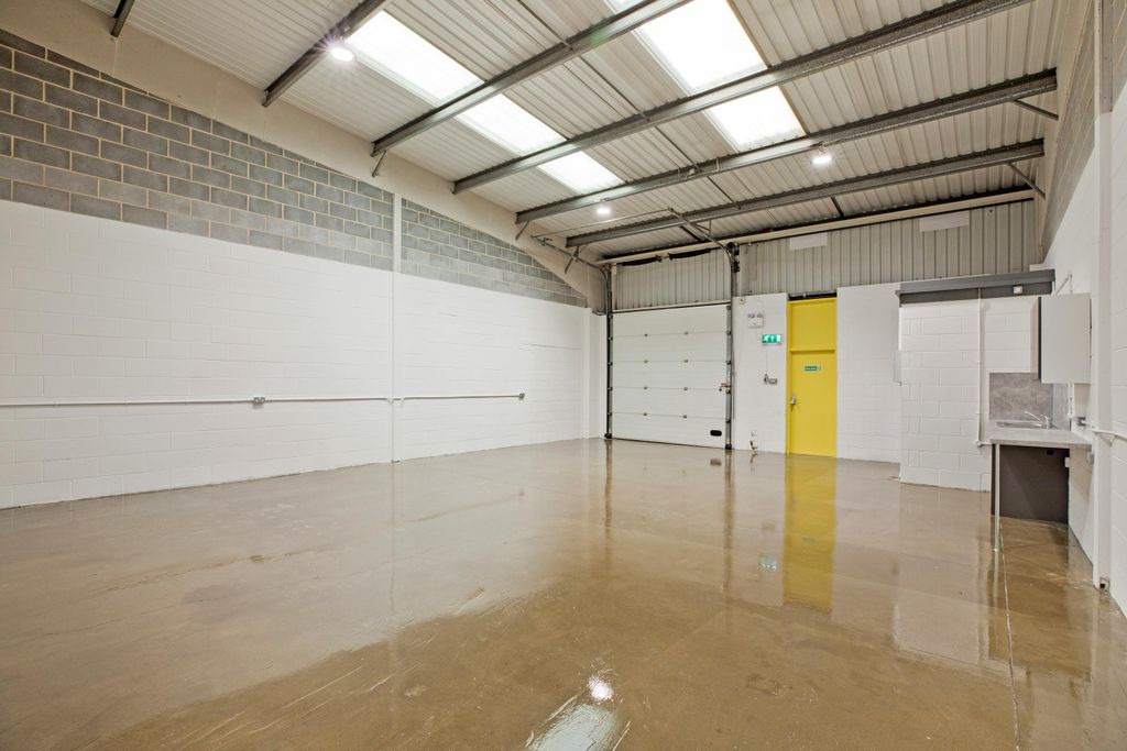 Property photo 3 of 7 Img_1952.Jpg