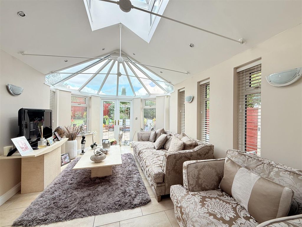 Property photo 2 of 19 Img_7917.Jpeg