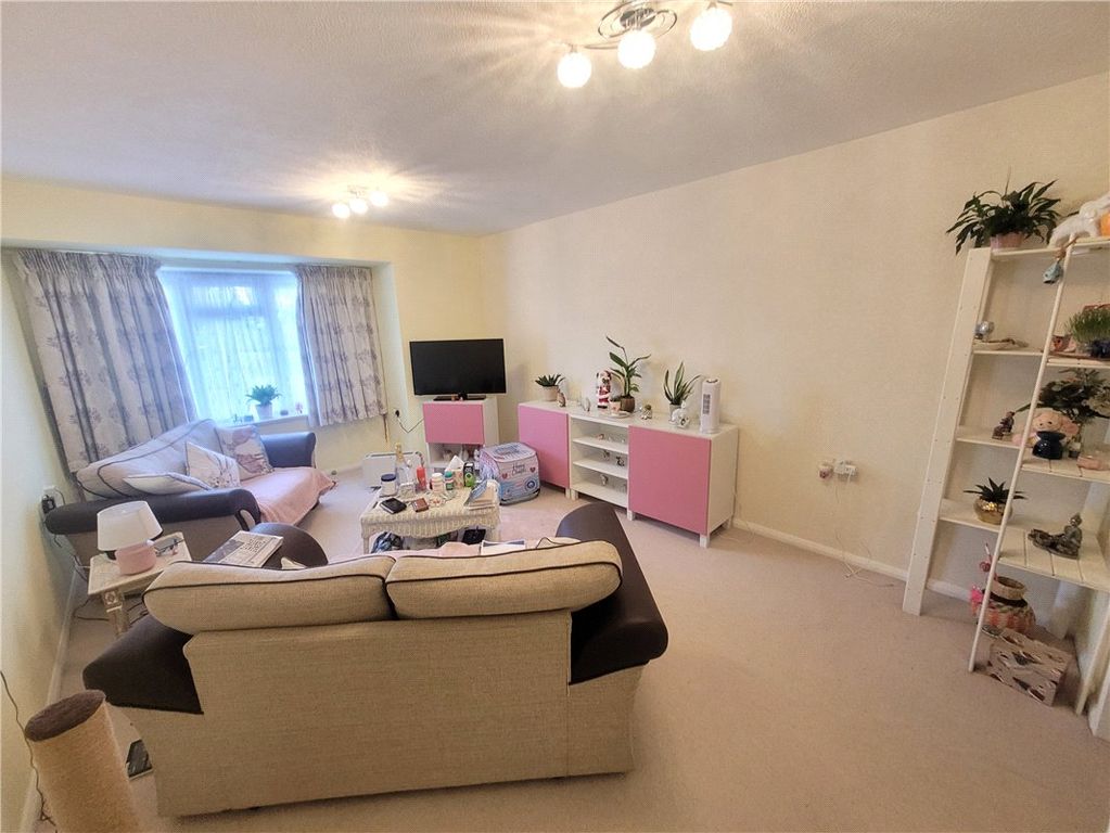 Property photo 2 of 6 Picture No. 02