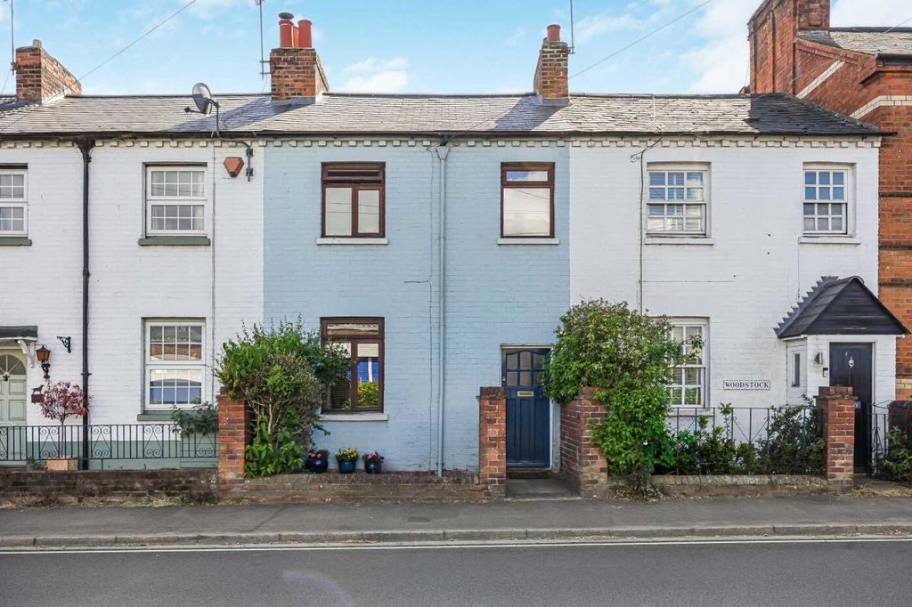 Property photo 1 of 12