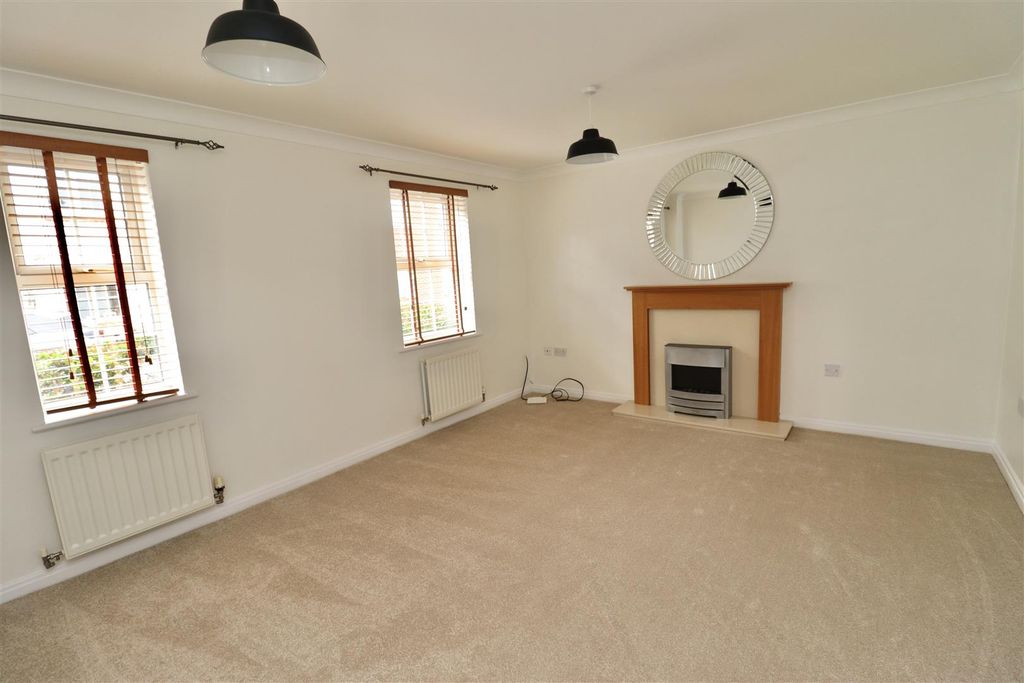 Property photo 2 of 10 Img_4850.Jpg