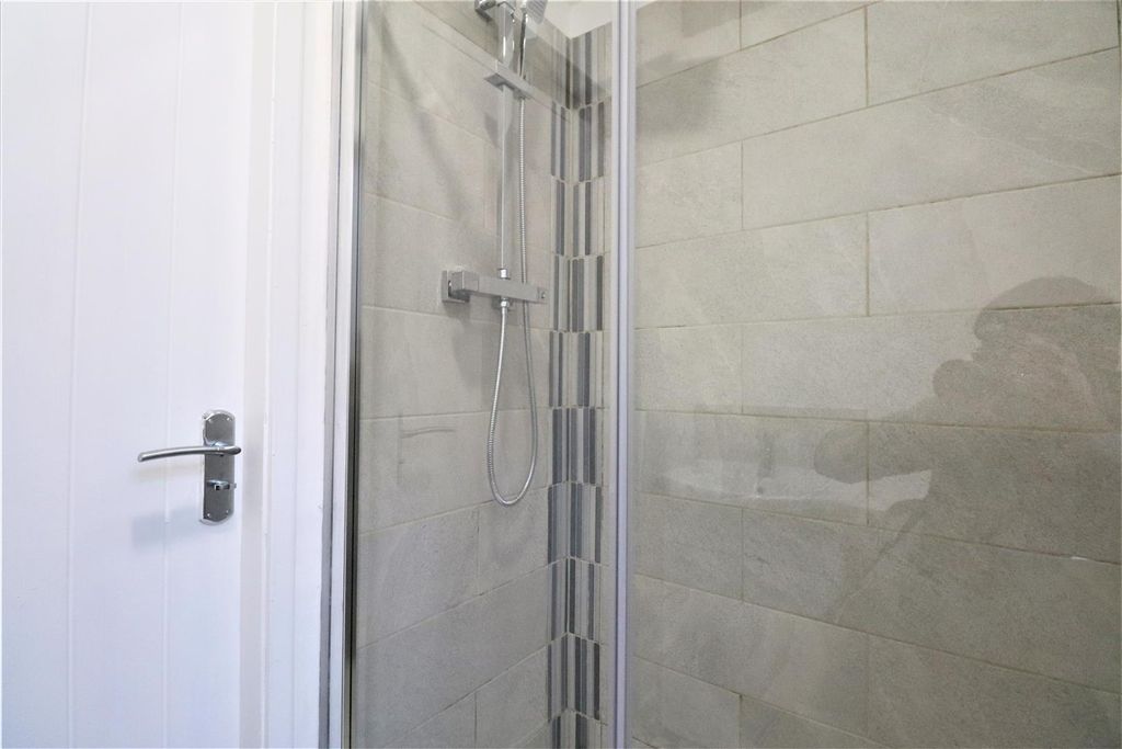 Property photo 3 of 16 Ground Floor Bathroom