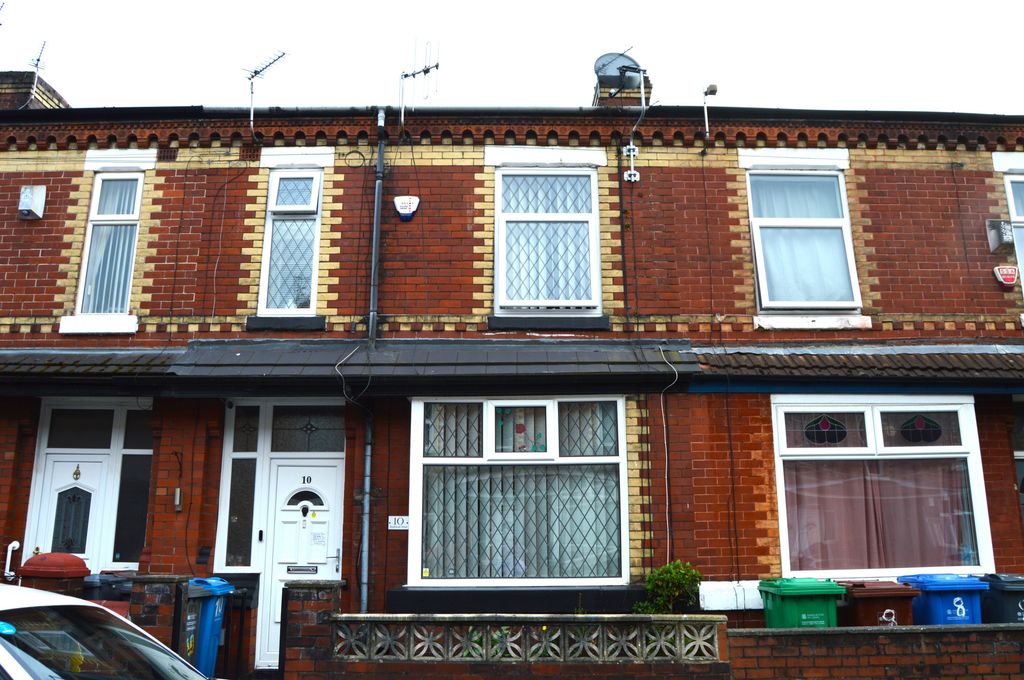 Property photo 1 of 4