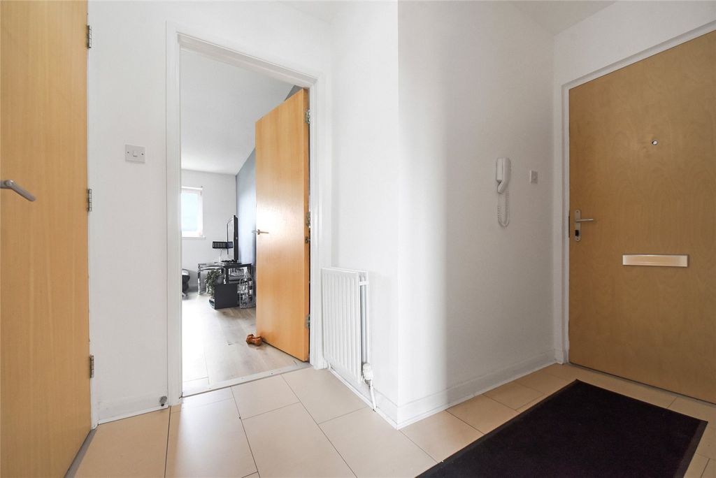 Property photo 2 of 19 Picture No. 05