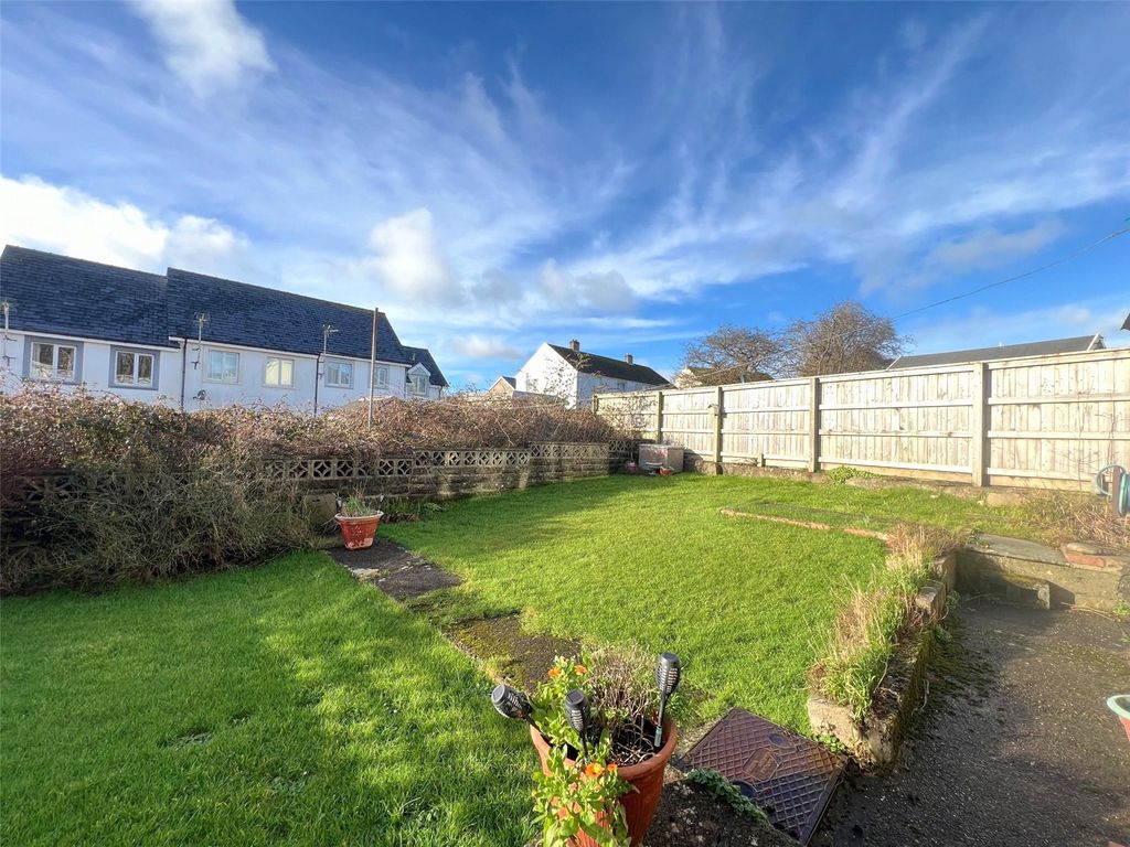 Property photo 2 of 24 Picture No. 51