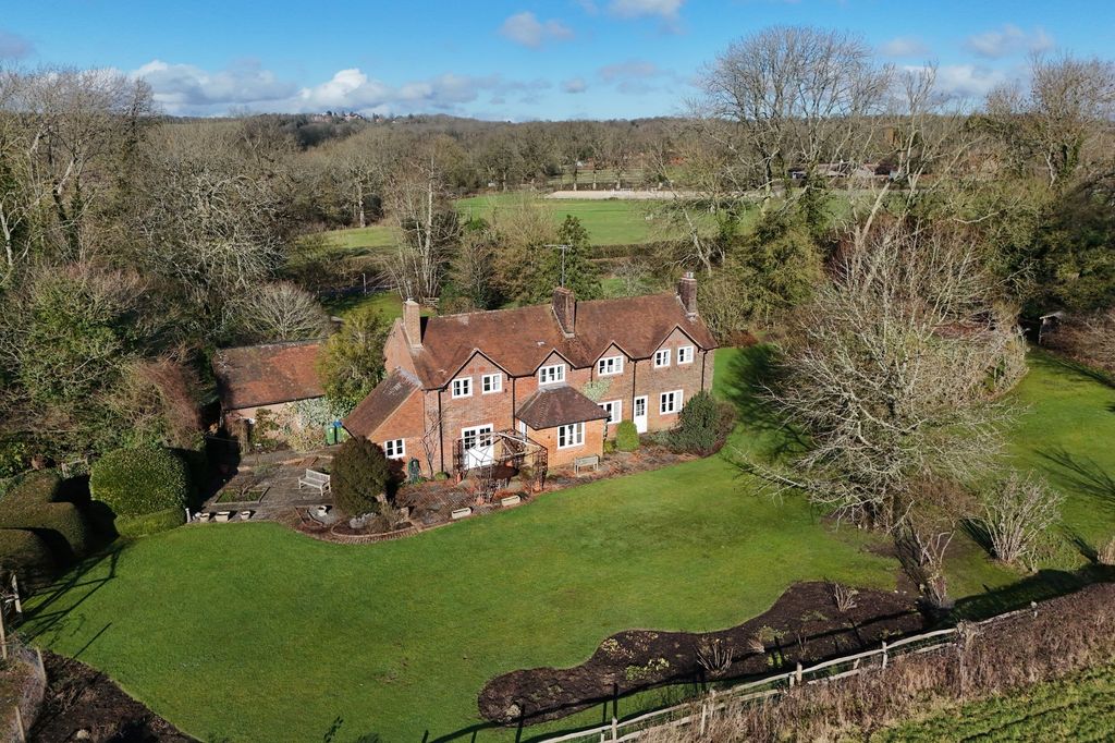 Property photo 1 of 16