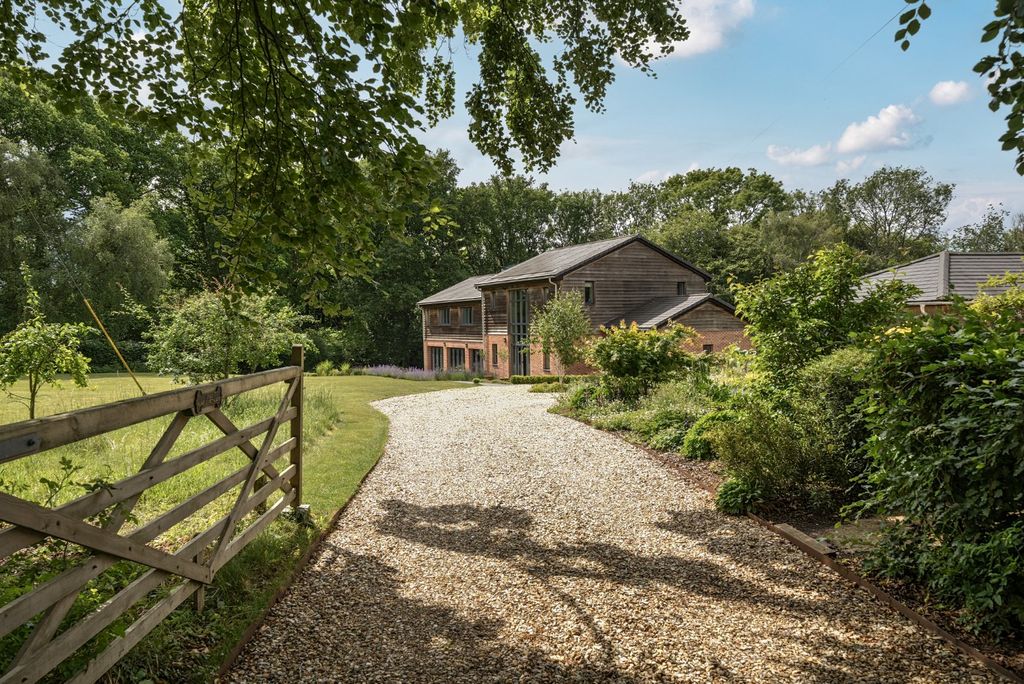 Property photo 3 of 16 Picture No. 52