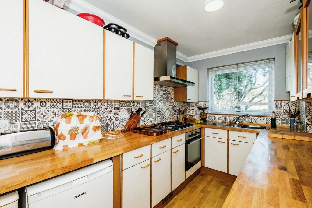 Property photo 1 of 14 Photography