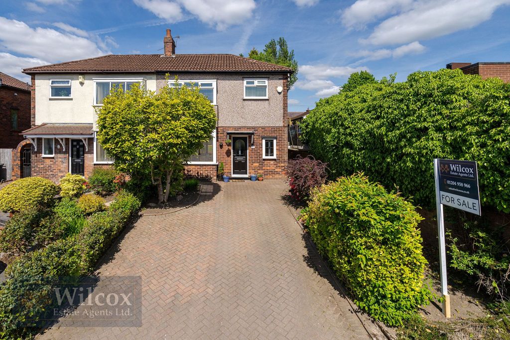 Property photo 2 of 29