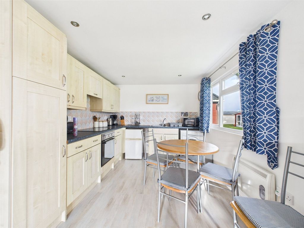 Property photo 3 of 9 Picture No. 02