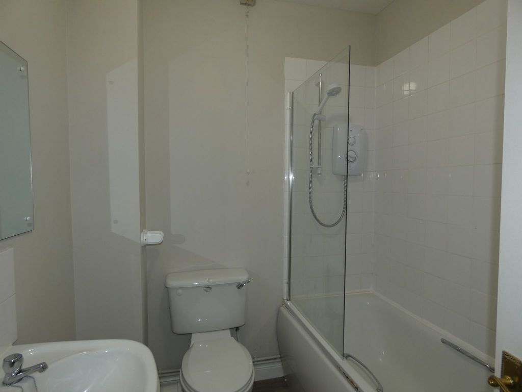 Property photo 3 of 4 Picture 3