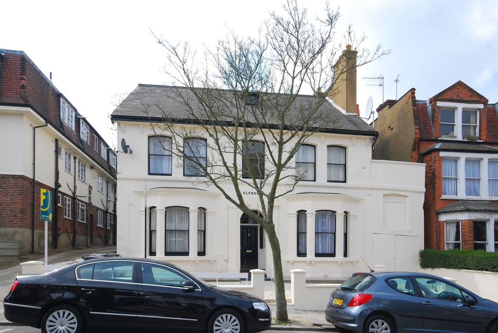 Property photo 2 of 7