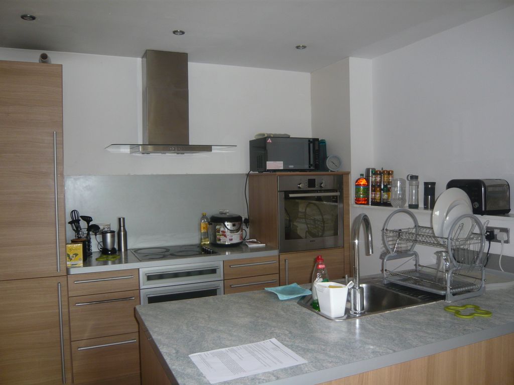 Property photo 2 of 6