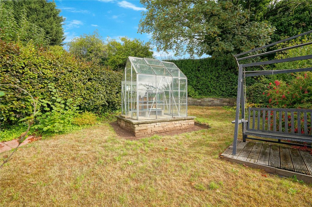 Property photo 3 of 15 Picture No. 12
